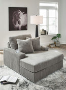 Ashley Lindyn-Fog Chaise