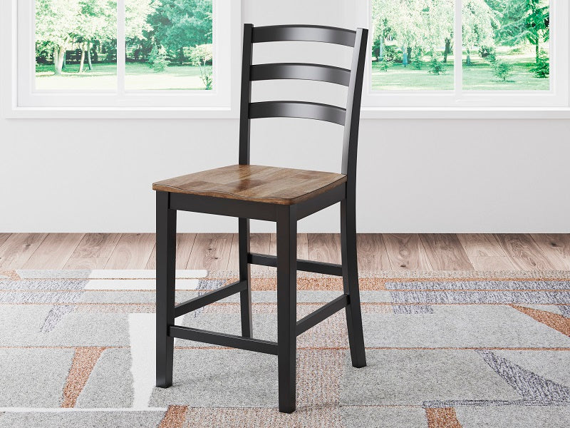 Ashley Wildenauer Brown/Black 4-Chair Counter Height Dining Set